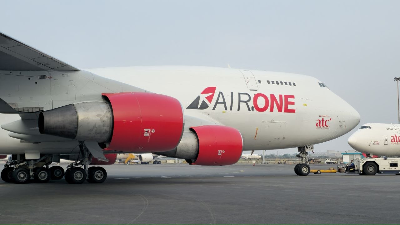 AIR ONE livery ER-BAM